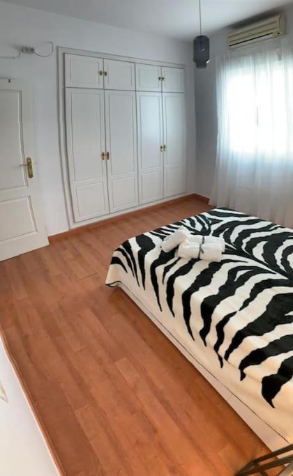 Apartamento Luminoso En Espartinas Totalmente Climatizado 外观 照片